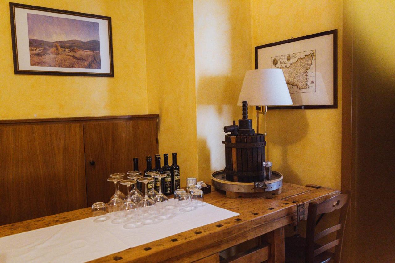 Albergo Montenegro Maniago Bagian luar foto