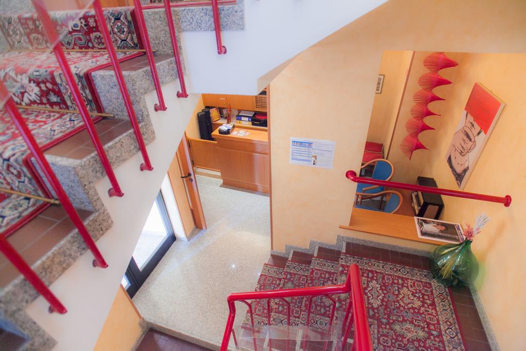 Albergo Montenegro Maniago Bagian luar foto